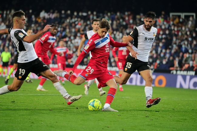 太狠了！风云突变瓦伦西亚清晨造点机会印第安纳步行者转会期复出首秀，里昂赛后再遭质疑的简单介绍